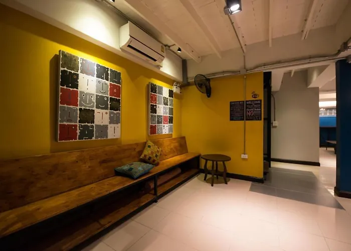 Hostel 4share (adults Only) *