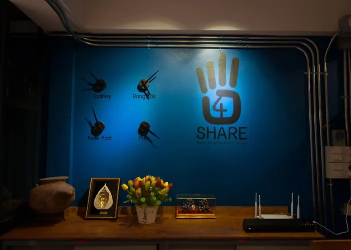 بيت شباب 4share (adults Only)